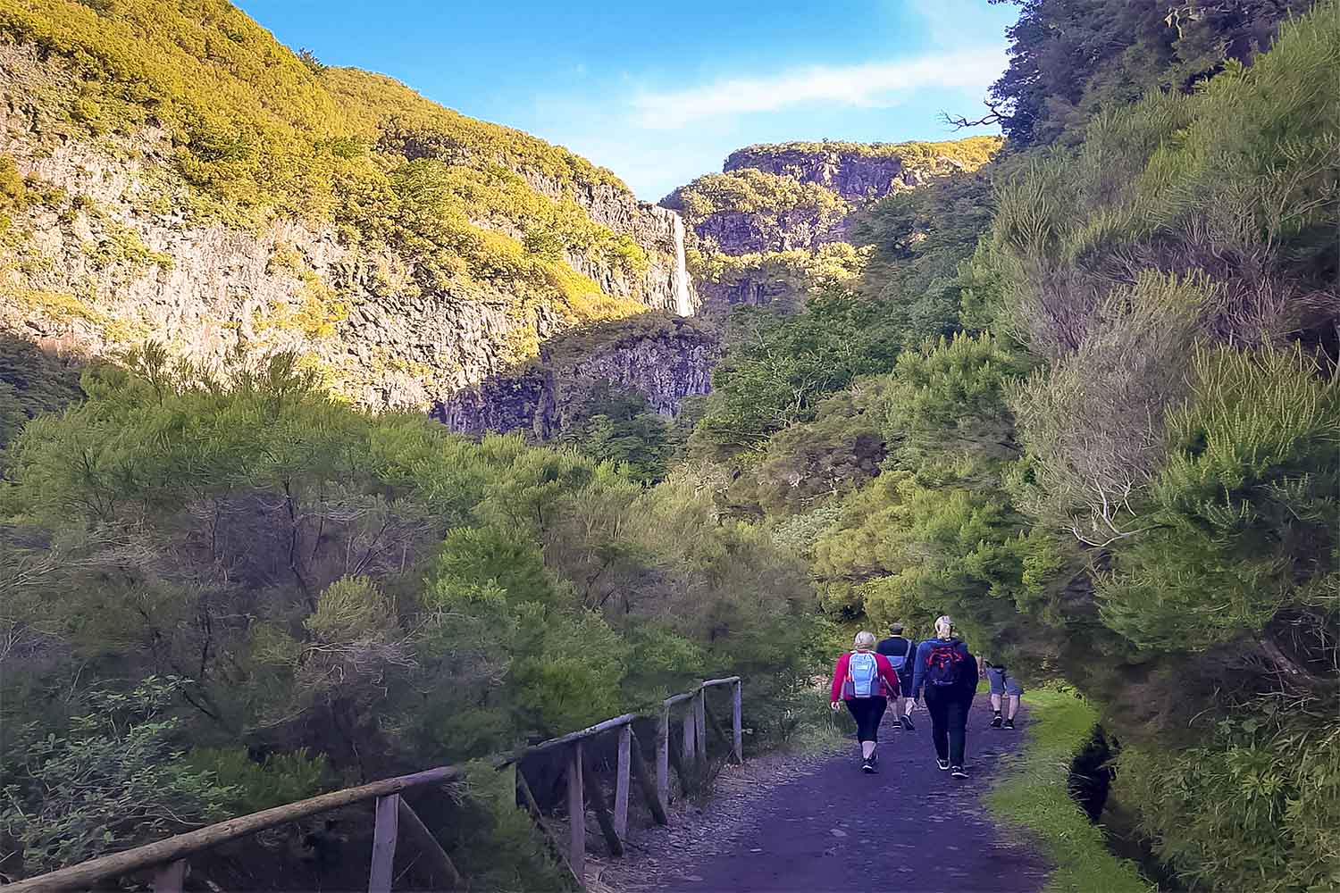 Levada 25 Fontes Walk