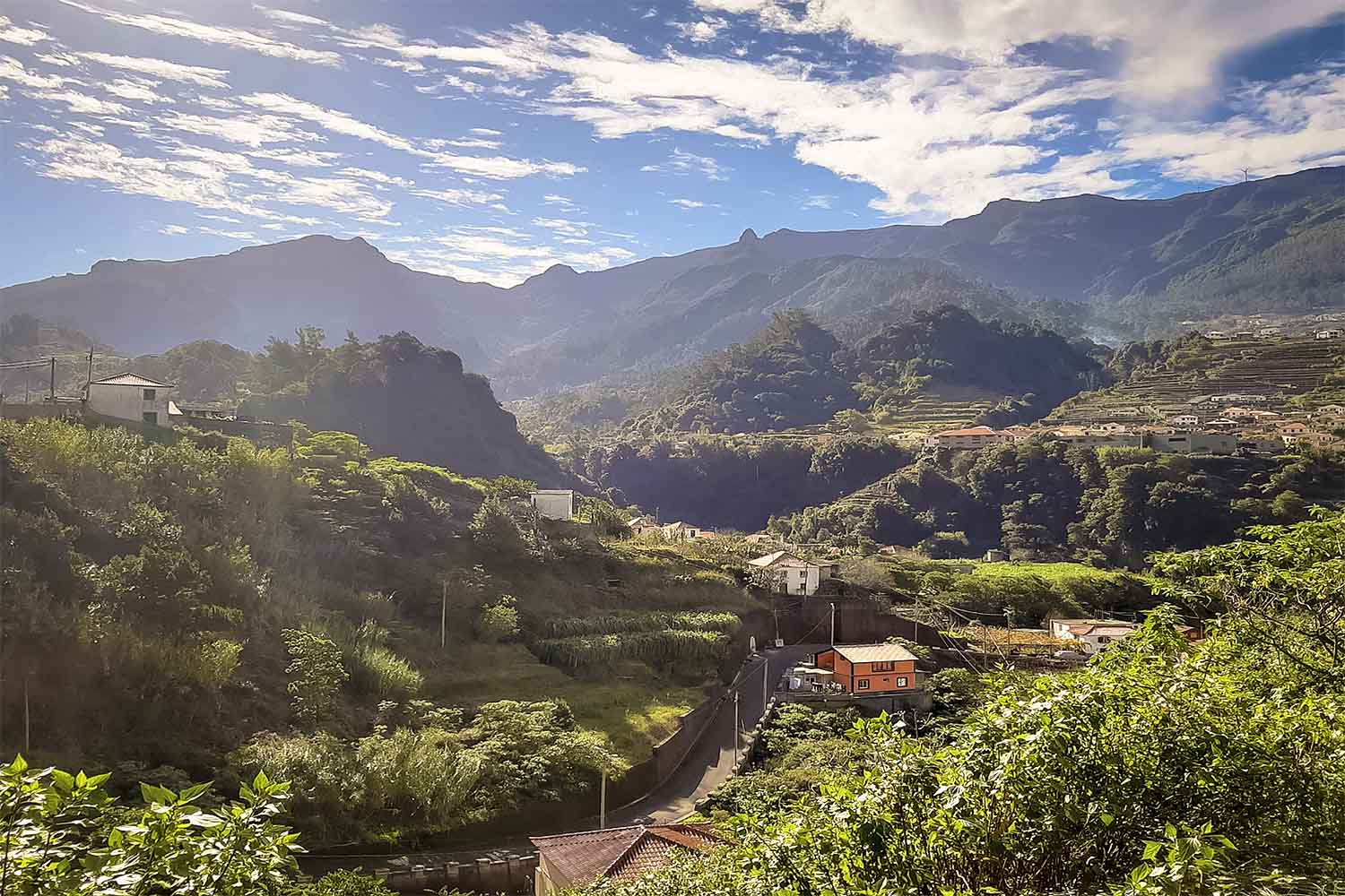 LEVADA DOS CARDAIS WALK
