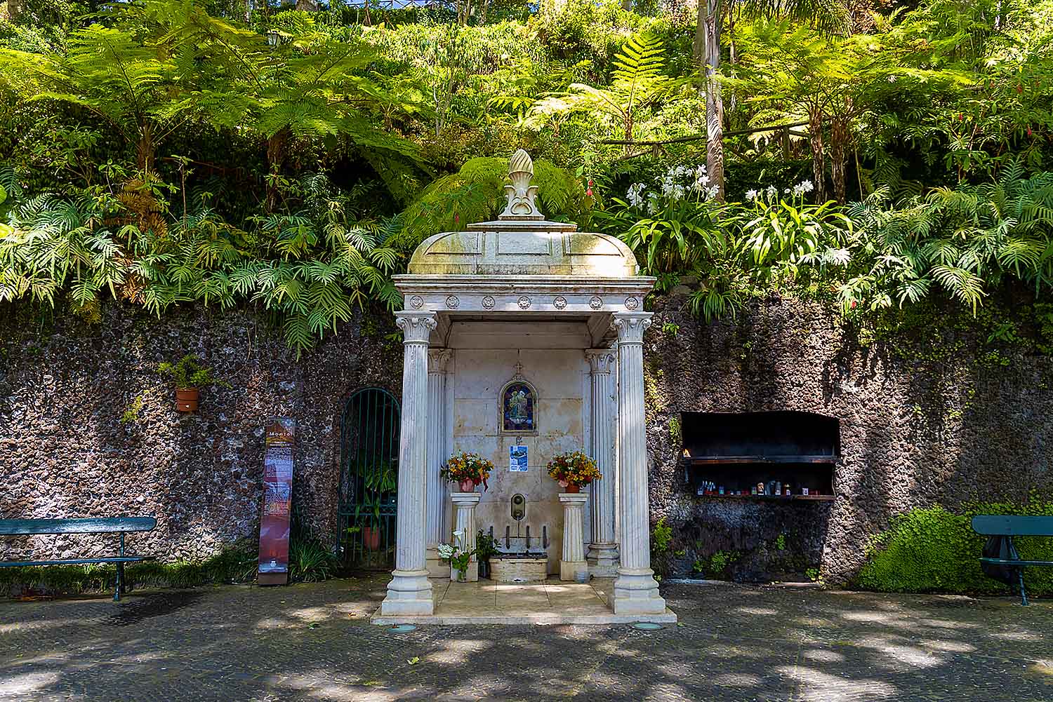 The Monte Toboggan Sledge Tour